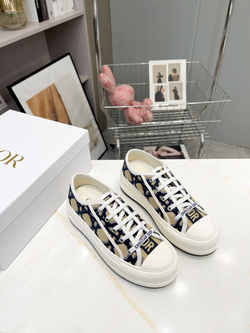 Christian Dior Walk'n'Dior Sneaker