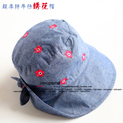 Панама детская из денима с аппликацией цветов