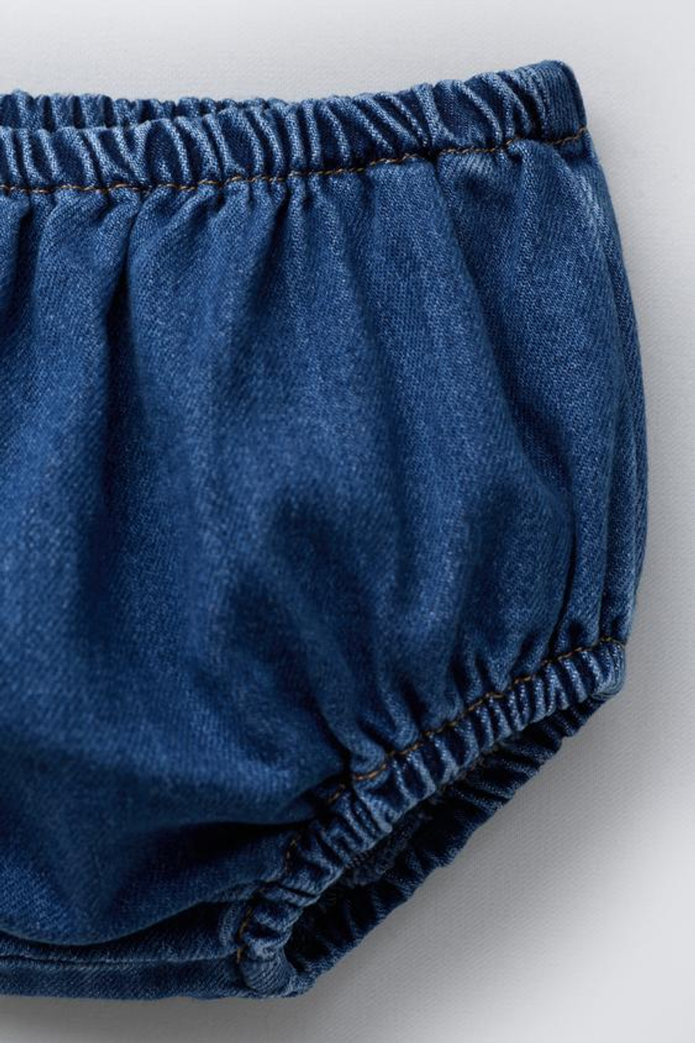 ZARA ДЖИНСОВЫЙ САРАФАН И ТРУСЫ, ВЫЦВЕТШИЙ СИНИЙ