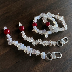 Браслет и обвес. Комплект. Опаловое стекло и Коралл