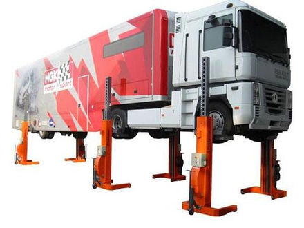 Комплект из 6-ти подкатных колонн, г/п 7500 кг на колонну, проводные, FINKBEINER (Германия)