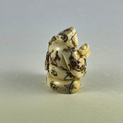 Статуэтка нэцкэ Дзюродзин с золотым корабликом богатства