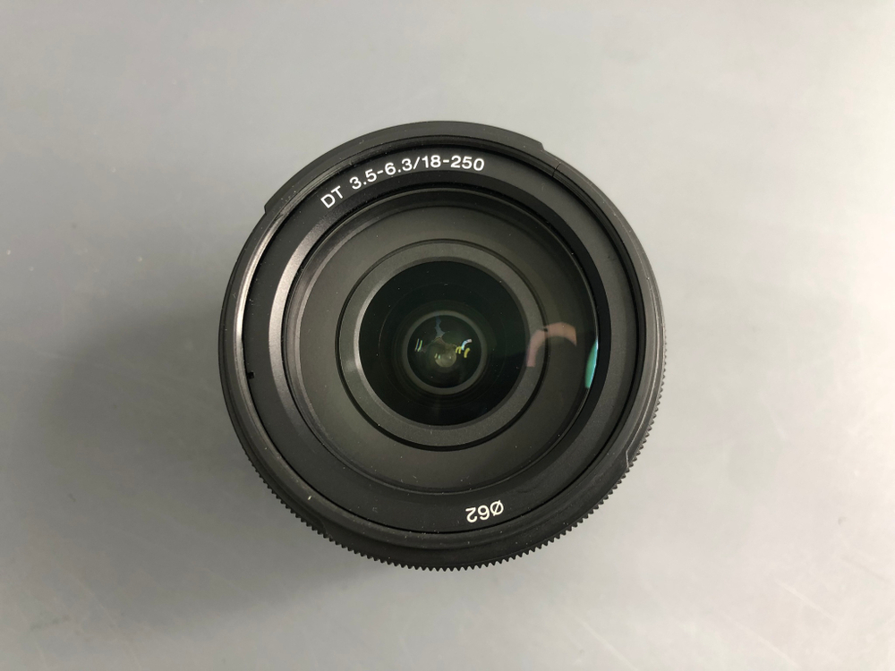Sony DT 18-250mm 3.5-6.3