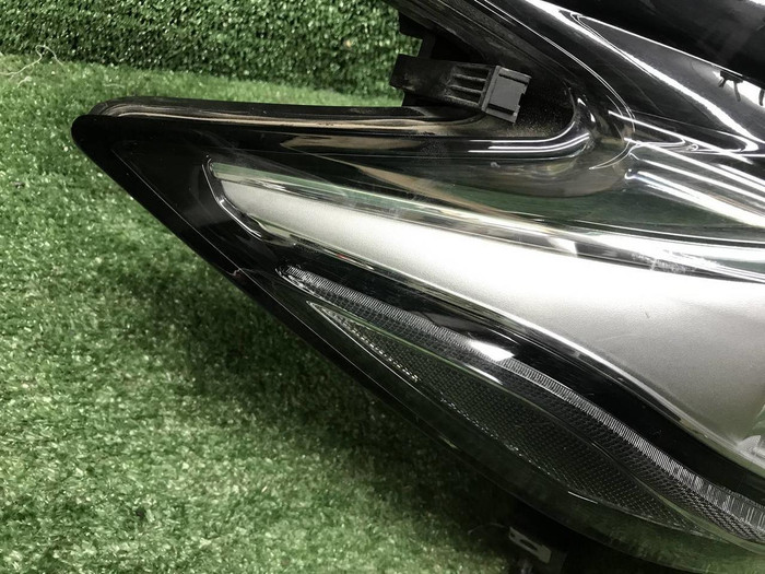 Фара правая Nissan Murano Z52 (2014-2022) LED