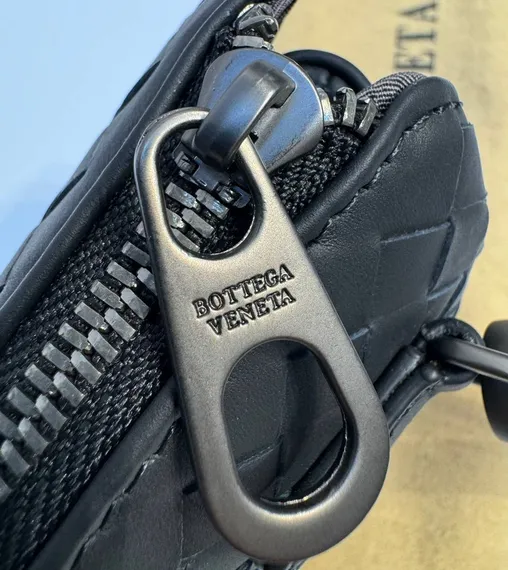 Борсетка Bottega Veneta