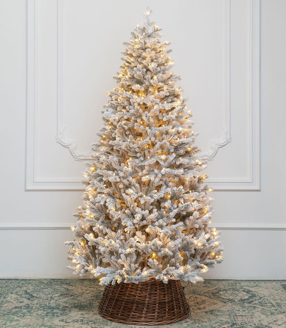 Заснеженная елка с гирляндой «Алтайская» теплый свет (Литая) 210 см / 2,1 м