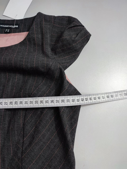 Платье Warehouse практичное 40 размер