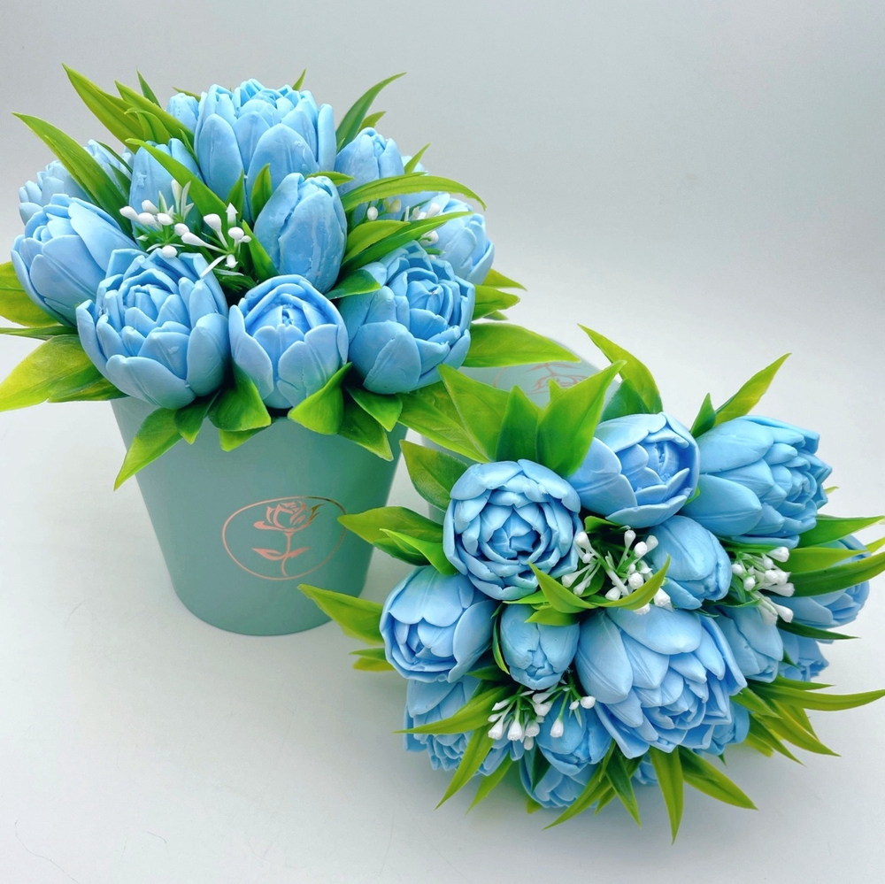 Композиция "Тюльпаны, Голубая Лазурь"