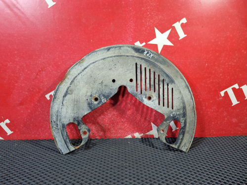 Пыльник тормозного диска правый