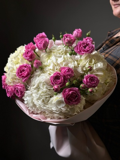 Дуо букет « Роза и гортензия»