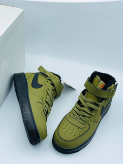 Зимние кроссовки NIKE AIR FORCE