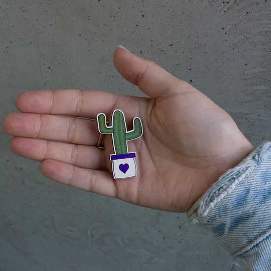 Значок деревянный (брошь)  Кактус. Fire Pin