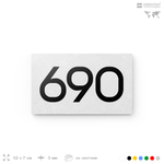 Номер на дверь 690, табличка на дверь для офиса, квартиры, кабинета, аудитории, склада, белая 120х70 мм, Айдентика Технолоджи
