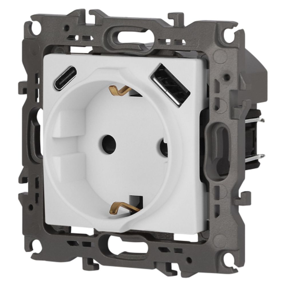 Розетка ЭРА Серия 12 12-4108-01М 2P+E 16A-250В со шторками с USB type-A+C 5В-3А белый матовый | Эра 12