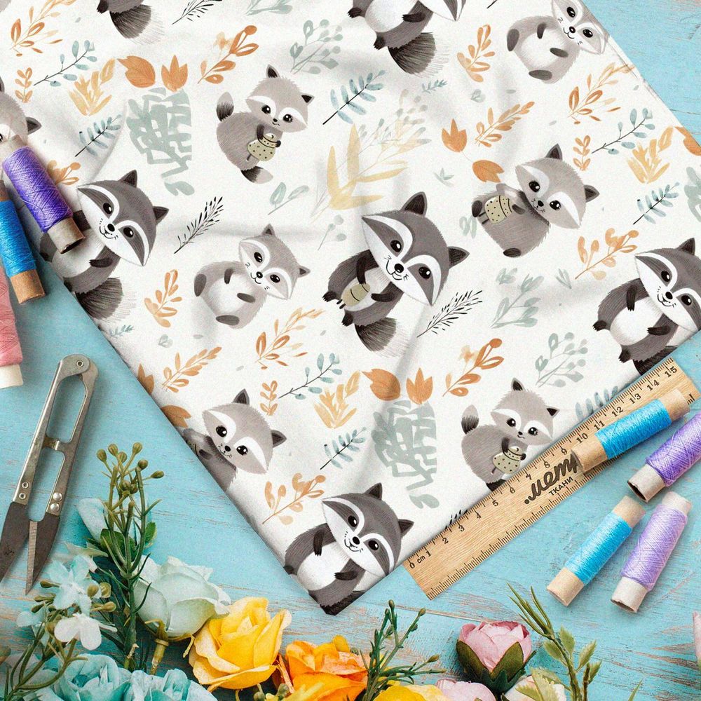 Ткань Ниагара Софт семья енотов