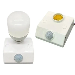Патрон с датчиком движения и освещенности 220В цоколь Е27