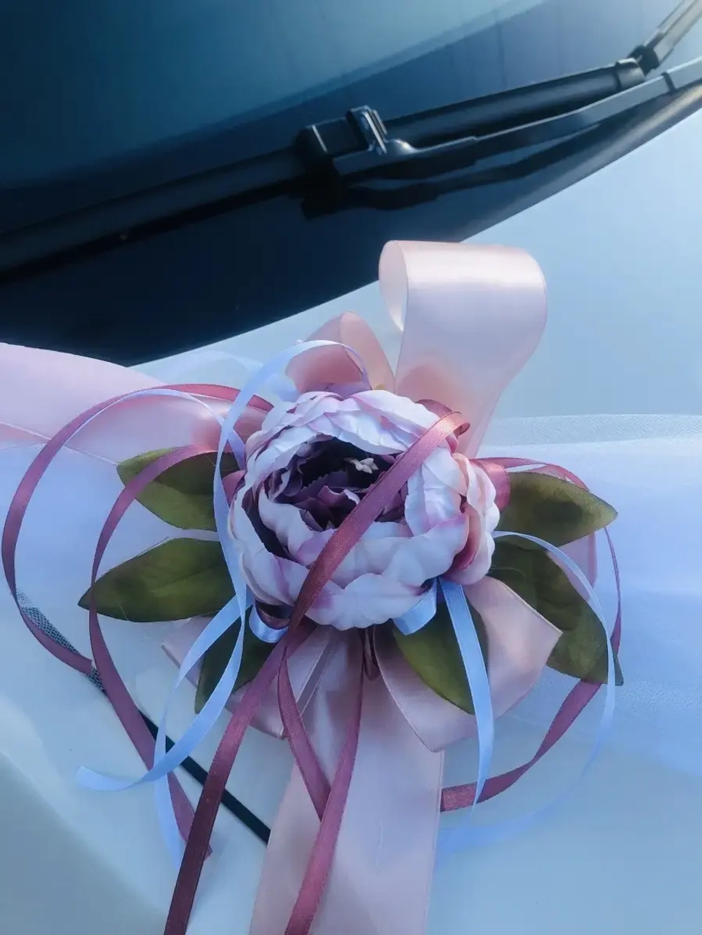 лента на автомобиль