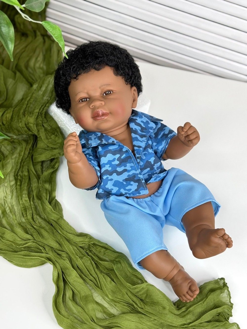 Кукла Manolo Dolls виниловая Obama 45см (8317)