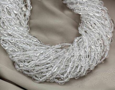 Нить бусин из горного хрусталя 9,5-15мм (галтовка)