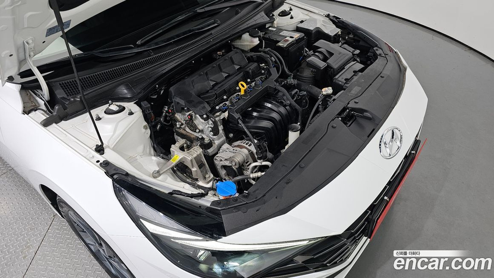 Hyundai Avante (CN7) 1.6 (06.2022)