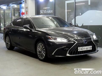 Lexus ES300h 7 Generation Luxury Plus (09.2023)