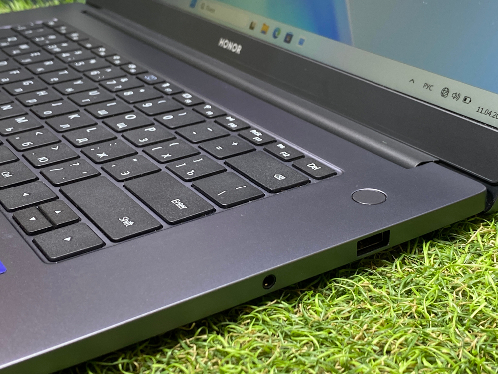 Ноутбук Honor i3-11/8GB/256GB/FHD/MagicBook X14 (5301AESY)/Windows 11