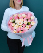 Пионовидная кустовая роза микс,11 веток(00284)