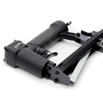 Пистолет скобозабивной мебельный Hybest 8016F (пневматический, обивочные скобы тип 80 21Ga) Пистолет скобозабивной мебельный Hybest 8016F (пневматический, обивочные скобы тип 80 21Ga)