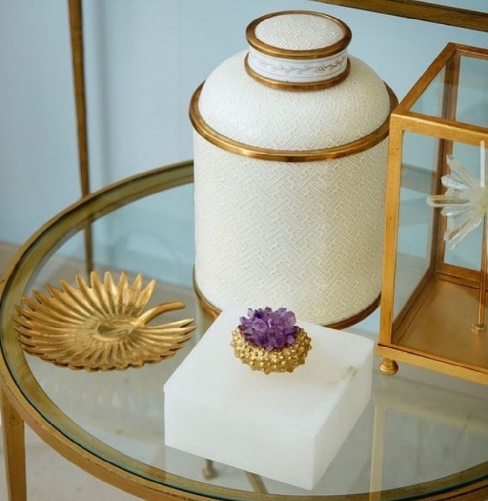 Шкатулка с натуральными кристаллами