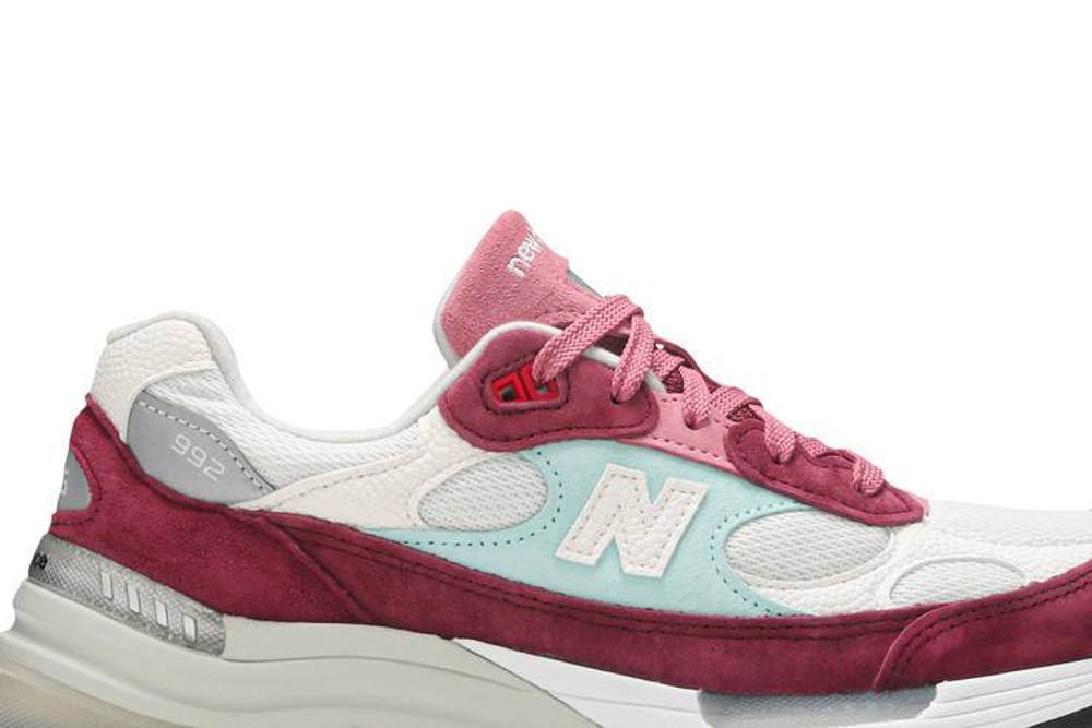 Кроссовки Kith X New Balance Nb 992 Kithmas