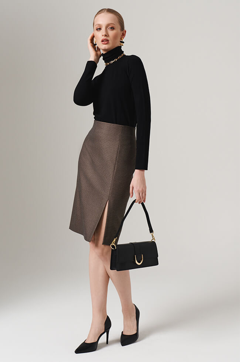 4849 Юбка женская (черно-бежевый)