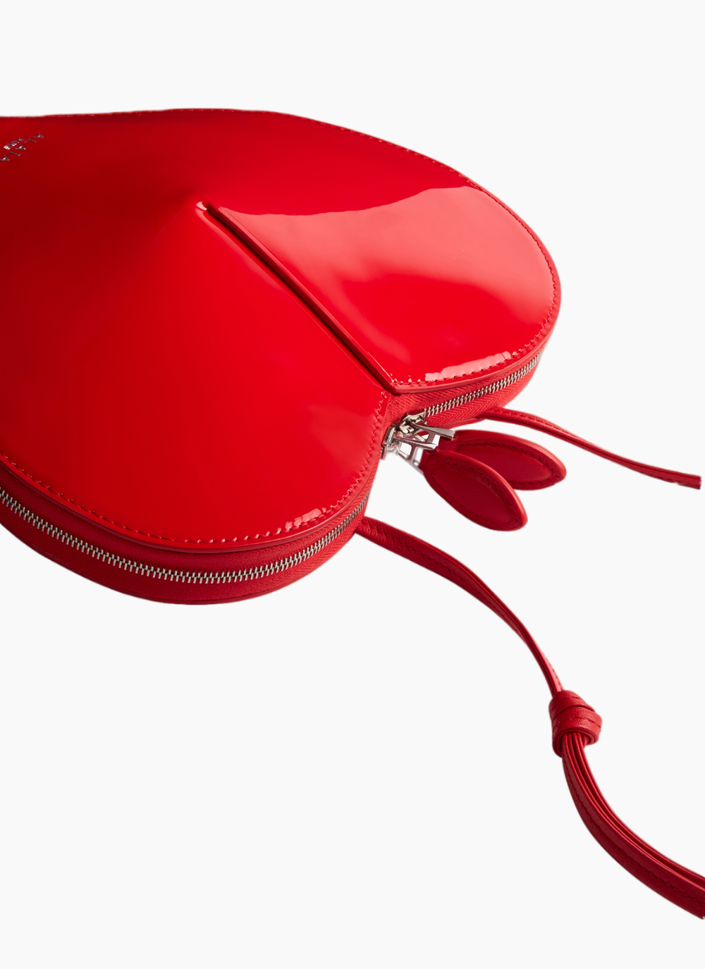 Сумка Alaia LE CŒUR BAG IN CALFSKIN RED