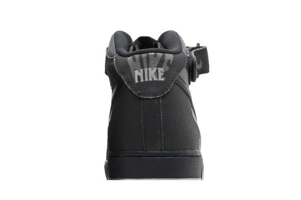 Кроссовки Nike Air Force 1 07 "Halloween"