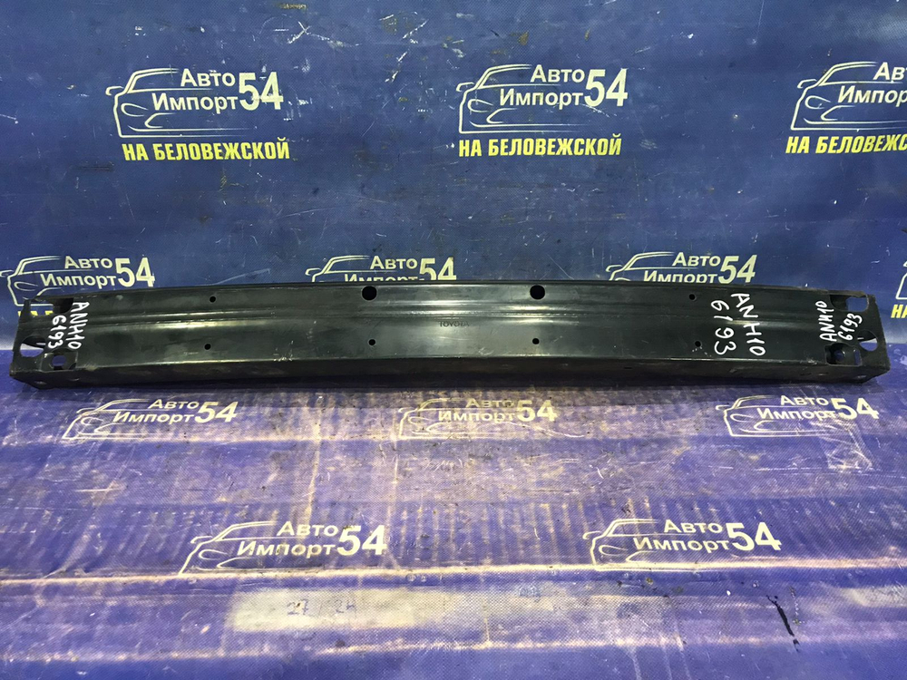 Усилитель переднего бампера TOYOTA ALPHARD 2004