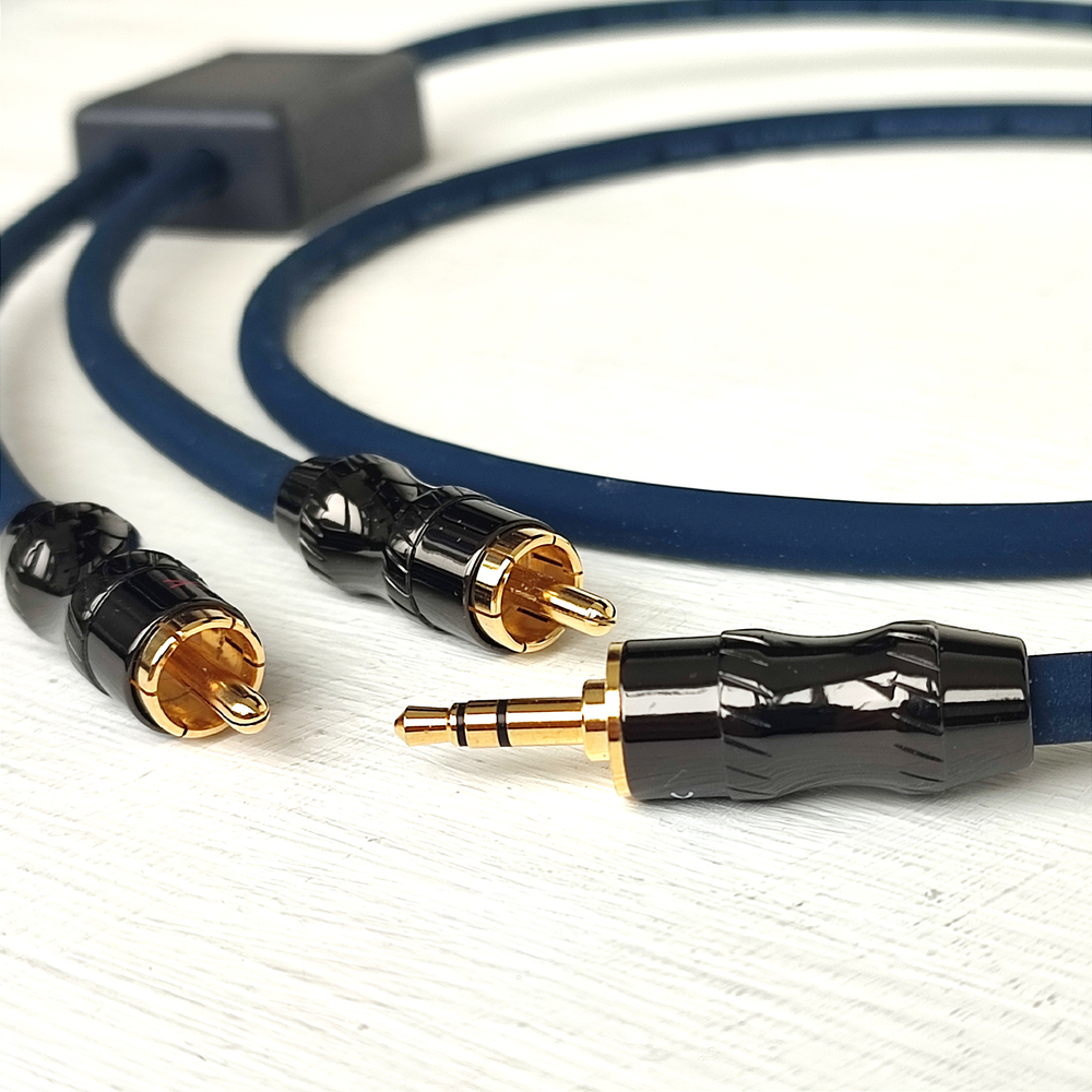 DAXX J108 Аудио кабель из монокристаллической меди Mini-Jack на 2RCA разветвитель. D=6mm