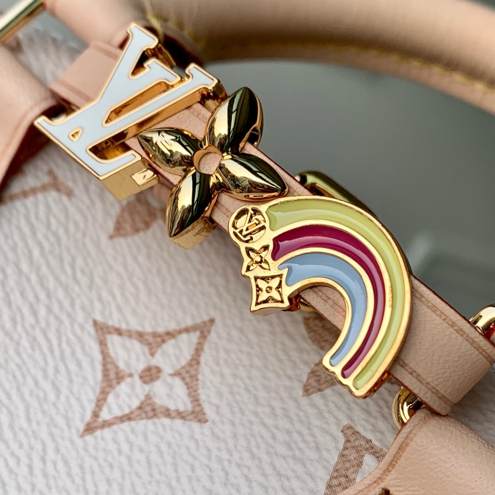 Louis Vuitton Speedy 18