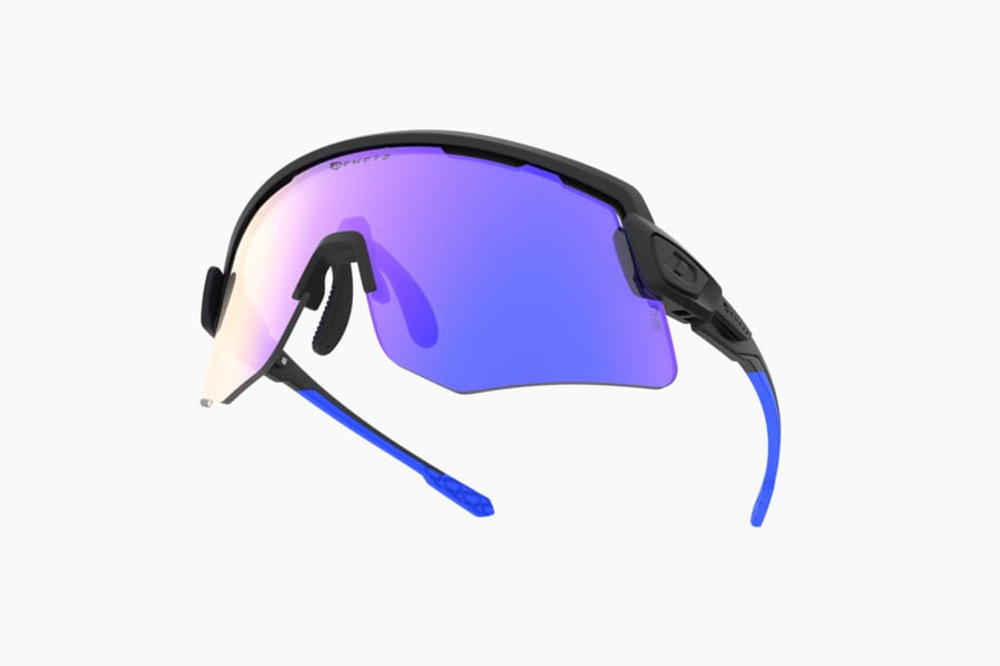 Спортивные очки Demetz Suit / Black Mat/ Blue Mat Brown Photochromic With Blue Mirror Cat. 1a 3