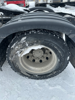 Shacman (Shaanxi) SX* 4x2 Седельный тягач SX4188YY381 (Дизельный, 12,5 л, 473 л.с., АТ)