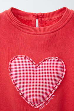 ZARA ТОЛСТОВКА С НАШИВКОЙ «СЕРДЦЕ», КРАСНЫЙ