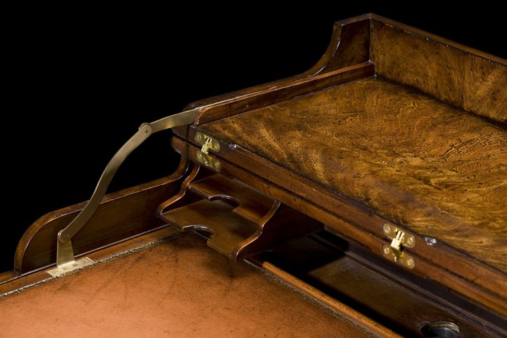 Бюро "Бруксби"