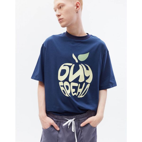 Футболка Яблоко темно-синяя - фото 2