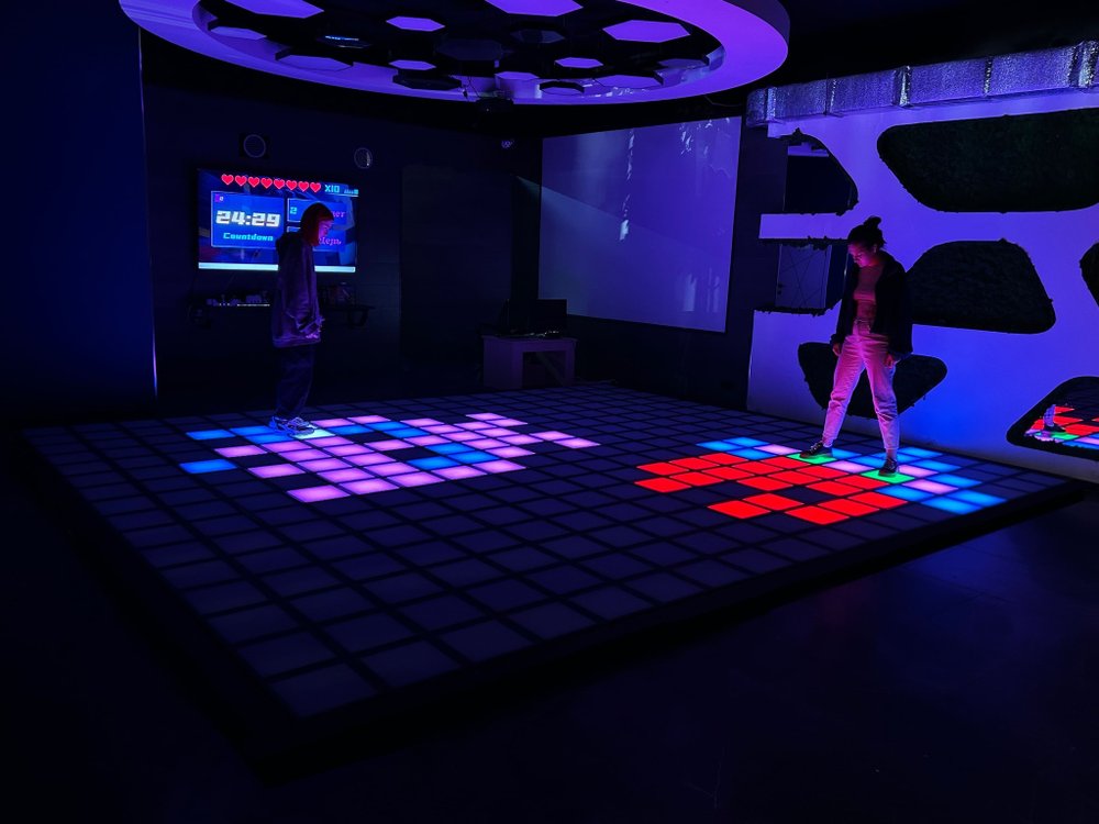 Интерактивный светодиодный пол "Арена Pixel battle" 288шт Максимальная комплектация 26 кв. м.