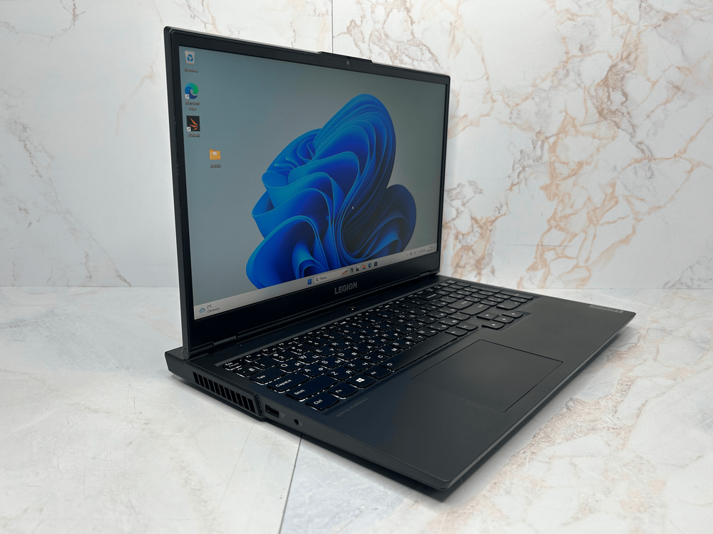 Ноутбук Lenovo Legion 5-15IMH05H CPU: Intel Core i5 10300H 2.5 ГГц, RAM: 8 ГБ, SSD: 512 ГБ, GPU: nVidia GeForce RTX 2060 6 ГБ, OS: Windows 11 Домашняя, Состояние: B1