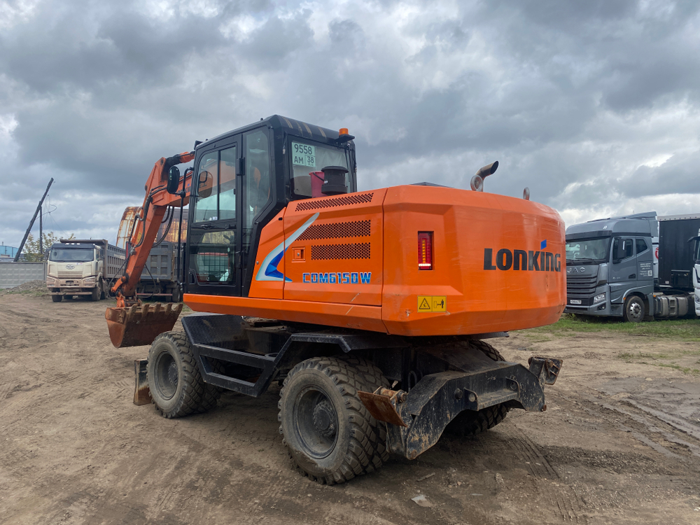 Lonking CDM6150* Экскаватор колесный CDM6150W (Дизельный, 3,9 л, 126 л.с., АТ)