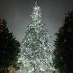 Заснеженная елка с гирляндой «Форесто» холодный свет (Литая+пвх) 150 см / 1,5 м