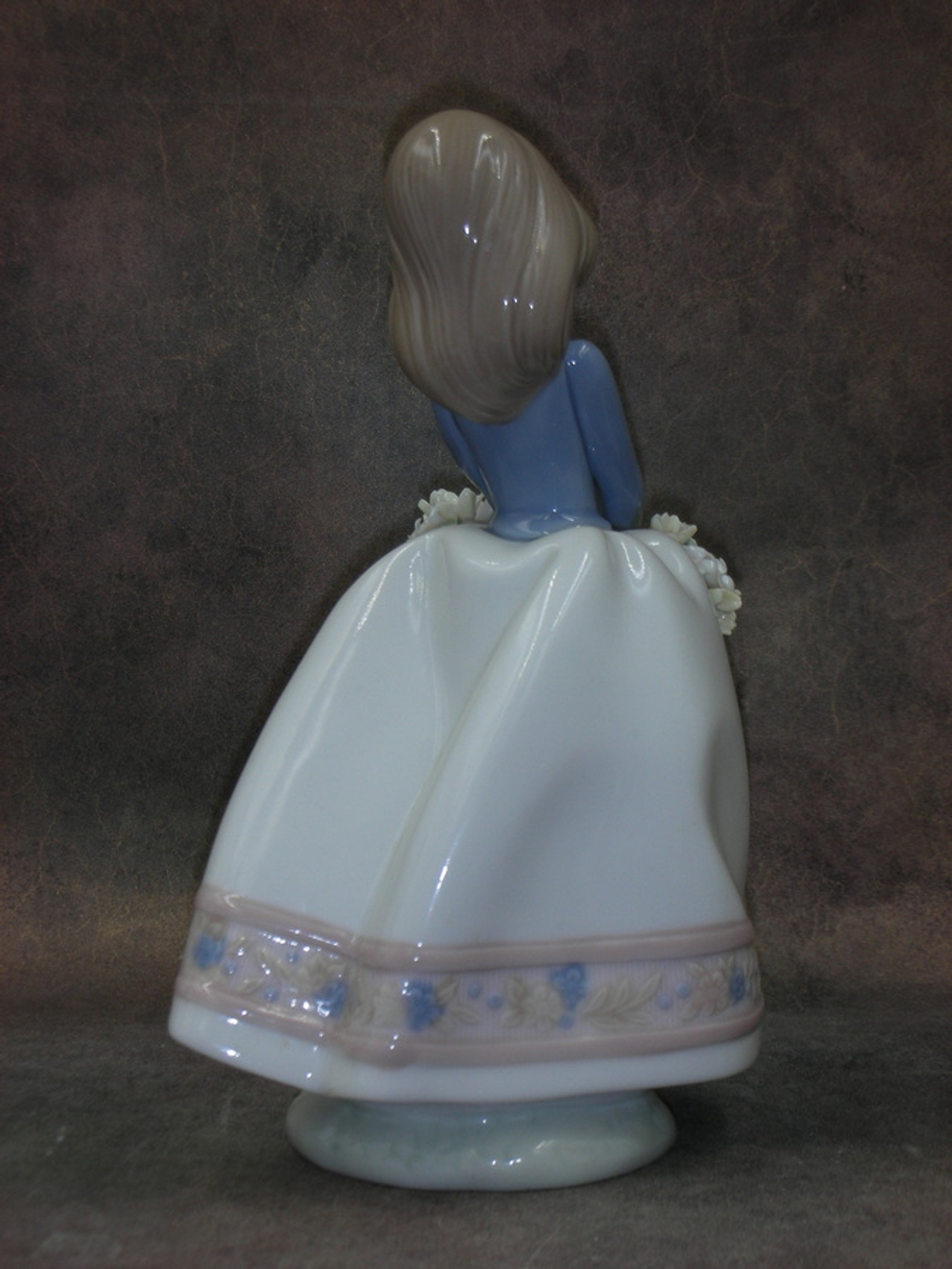 Статуэтка. Фарфор. Майские цветы. Lladro. Испания