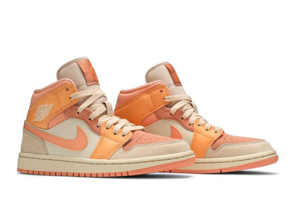 Кроссовки Jordan Air Jordan 1 Mid "Apricot Orange" (Женская размерная сетка)