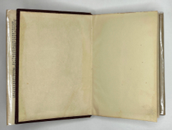 Байрон Д. Г. Мистерии. Пер. Г. Шпет; худ. А. Кравченко. М.; Л.: Academia, 1933 г.