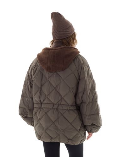 Пуховик-летучая мышь с вязаным капюшоном в цвете хаки