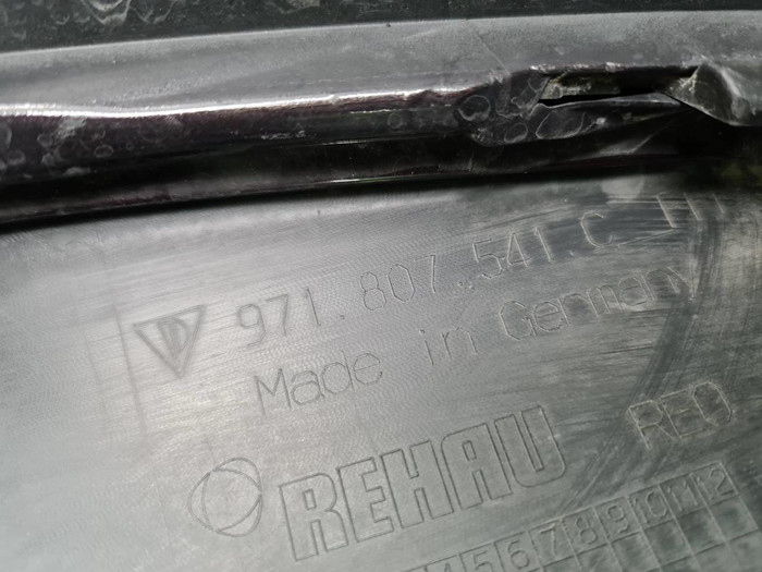 Бампер передний Porsche Panamera 971 (16-20) GTS